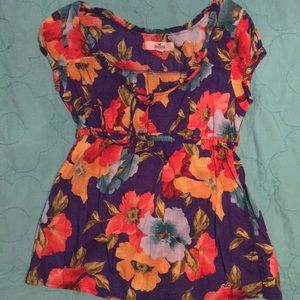 Hollister Blue floral top